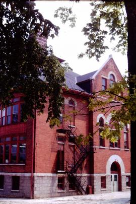 Elm Place School